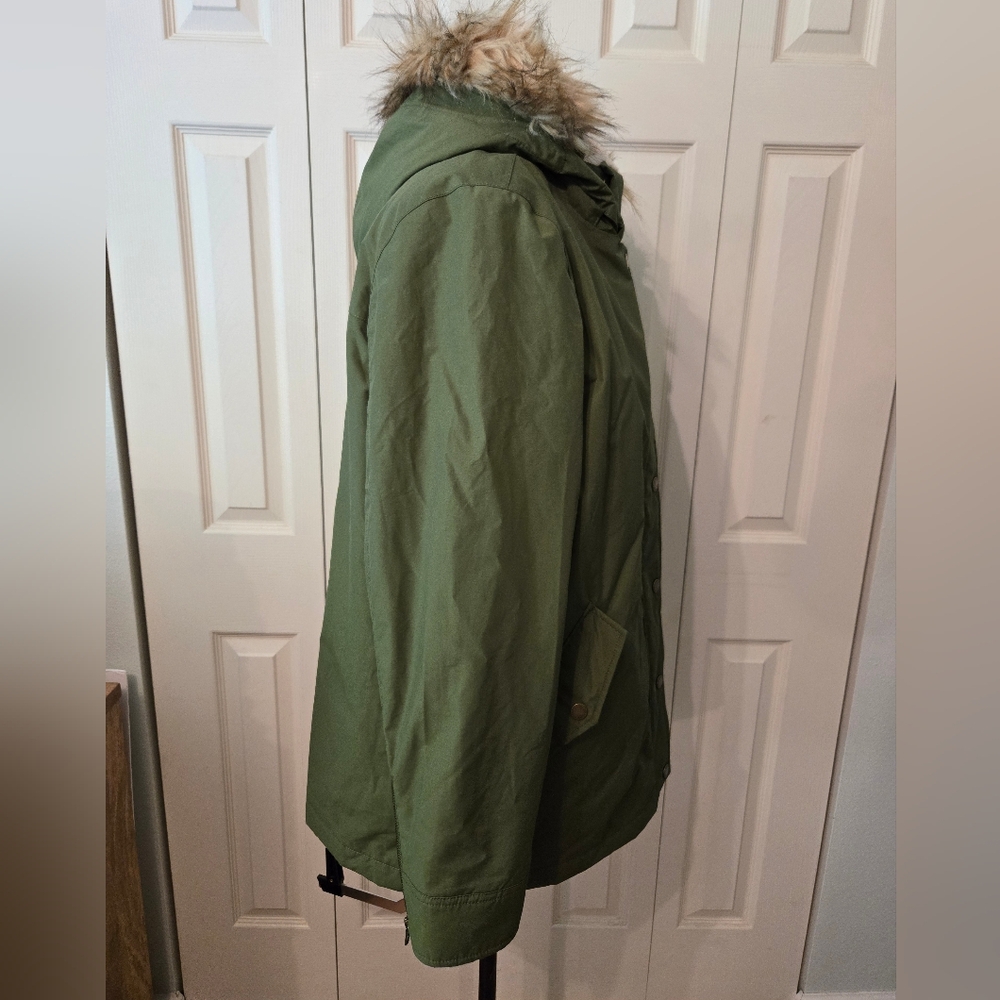Boden Parka - Picture 10 of 14